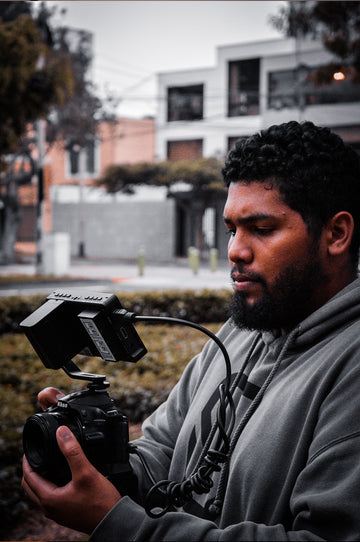 FEELWORLD with Andrés Marrero's Story: The Field Monitor that Transformed my Cinema Experience